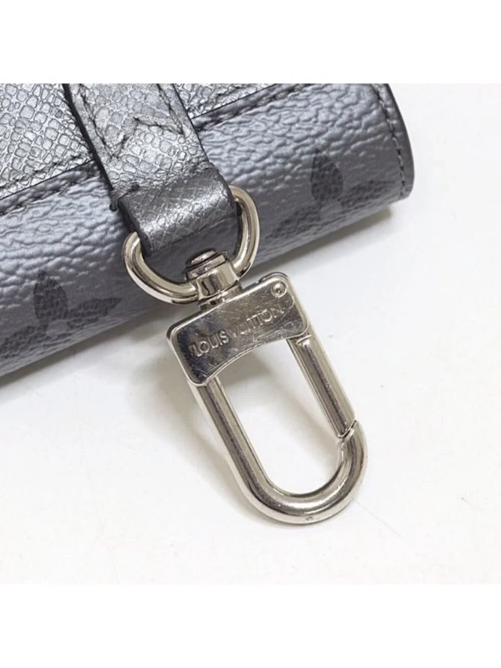Louis Vuitton LV Earphones Pouch Taigarama Gray Silver